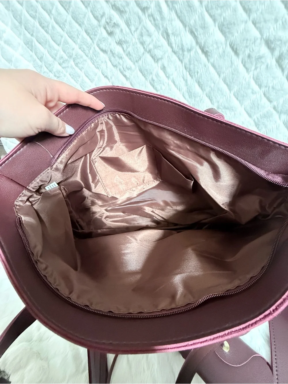 Women's Burgundy Fall Tote Bag Set with Pouches and accessories NWOT PU Leather